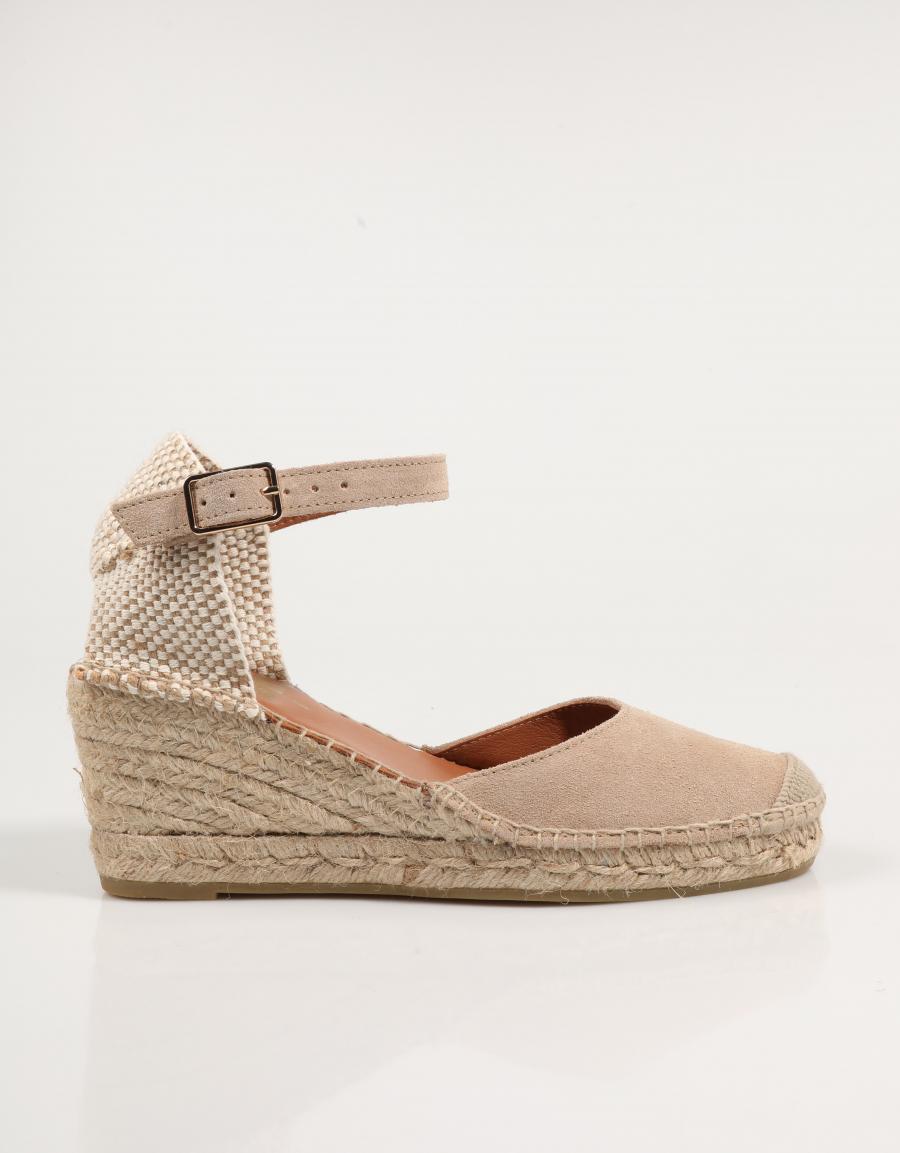Lucia viguera 1743 sandali in colore taupe