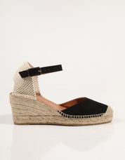 SANDALIAS LUCIA VIGUERA 1743 en color Negro