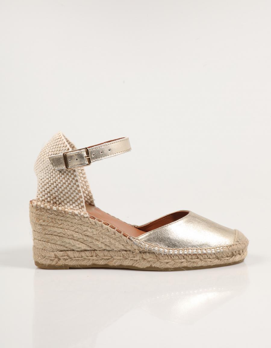 SANDALIAS LUCIA VIGUERA 1743 en color Platino