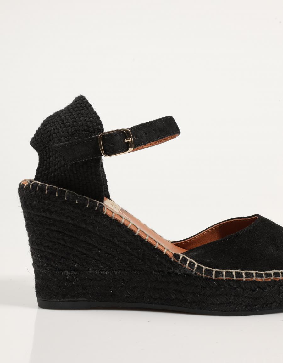 Lucia viguera 1632 sandali in nero
