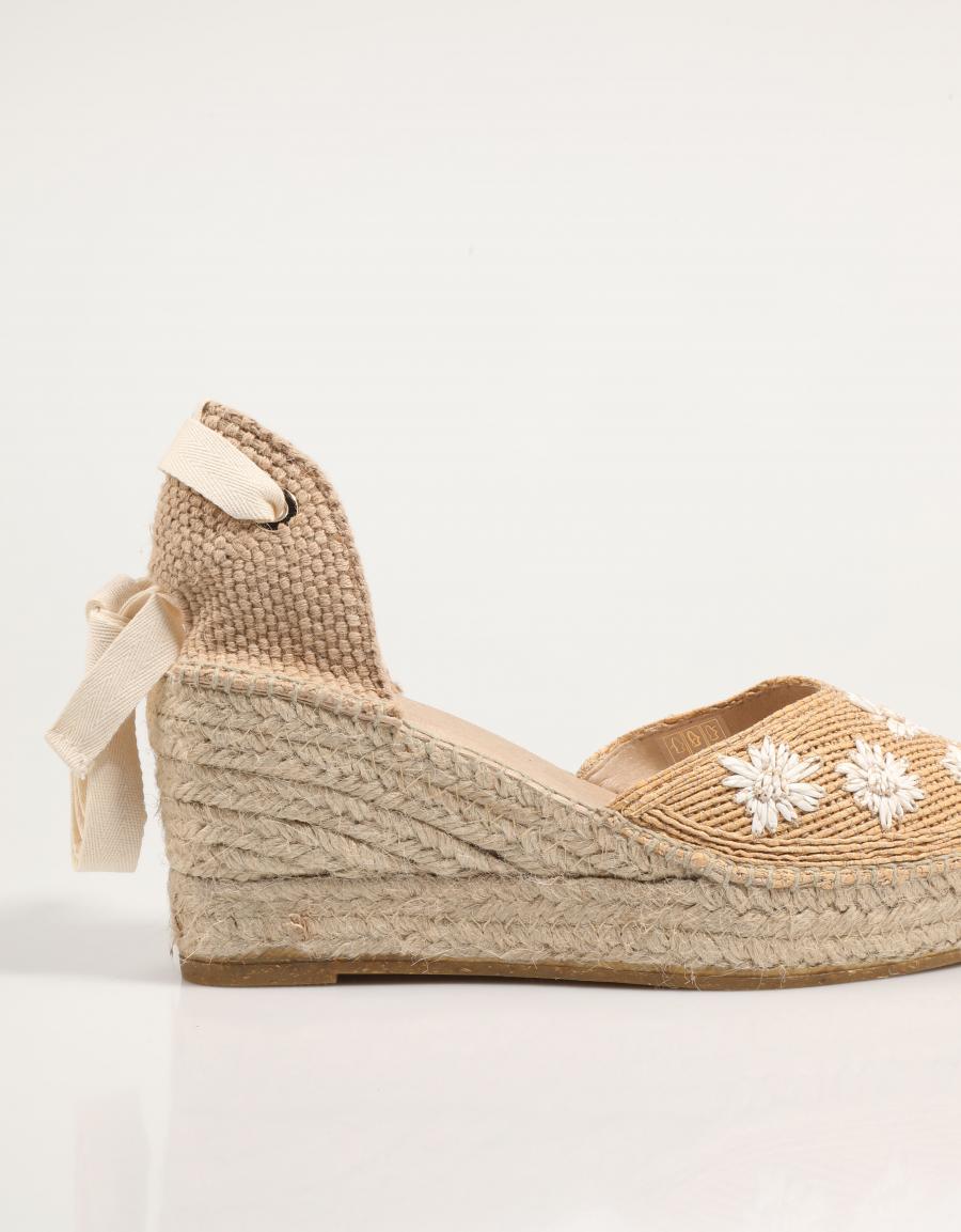 SANDALIAS ALHAMAS 06800 RFSD en color Beige