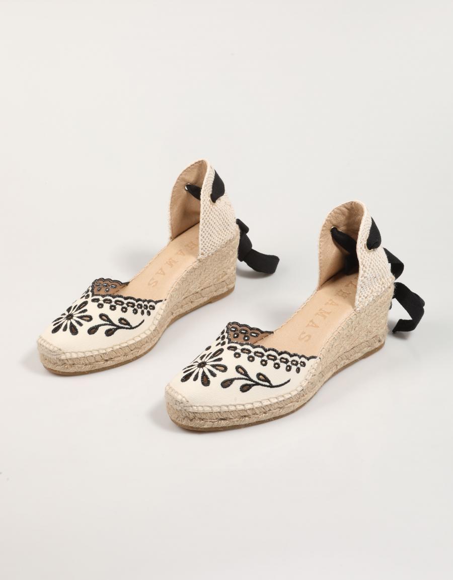 SANDALIAS ALHAMAS 03925 LO5C en color Blanco