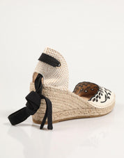 SANDALIAS ALHAMAS 03925 LO5C en color Blanco