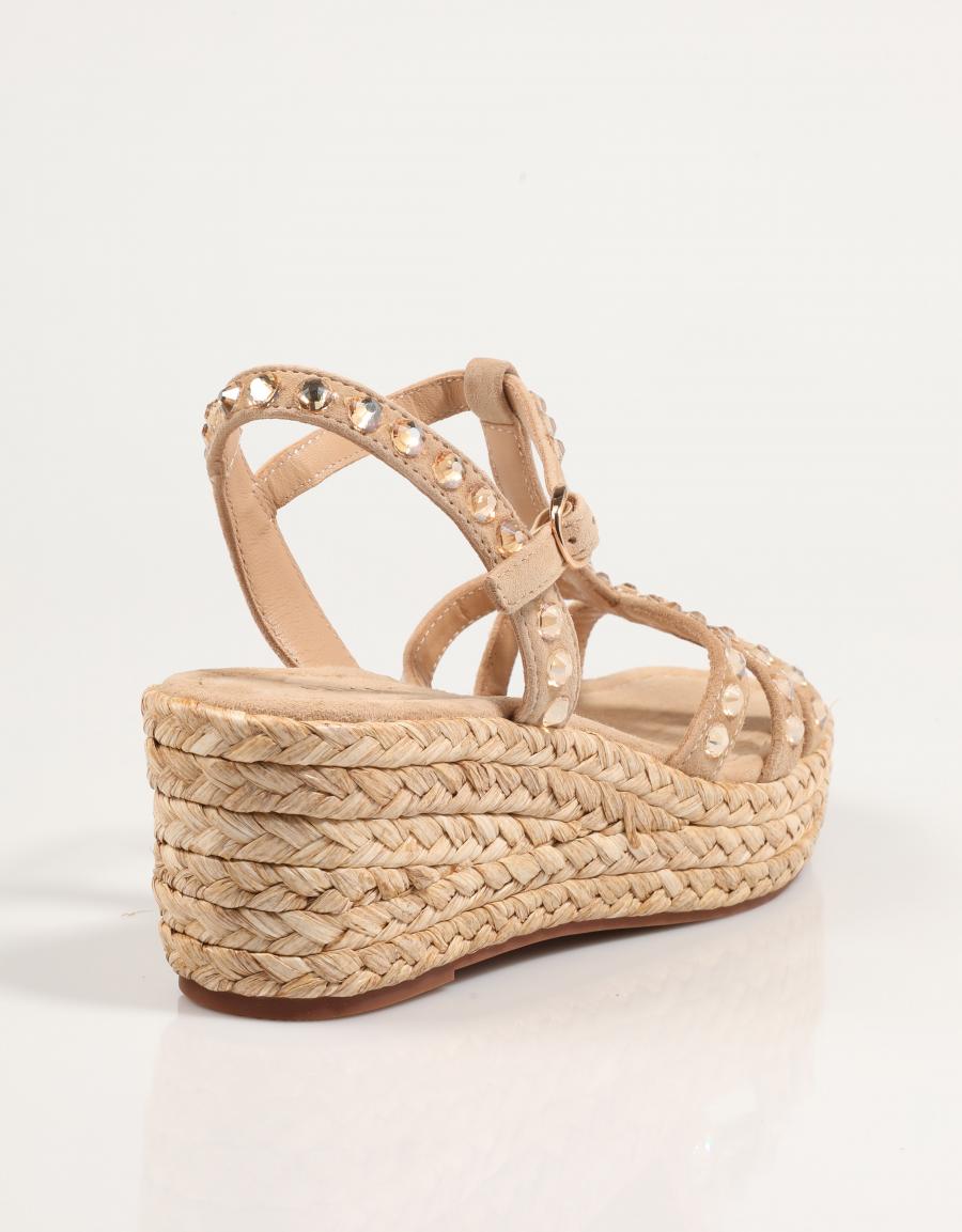 SANDALIAS 51451 in Beige color