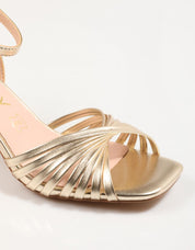 SANDALIAS AZAREY 459J435 en color Oro