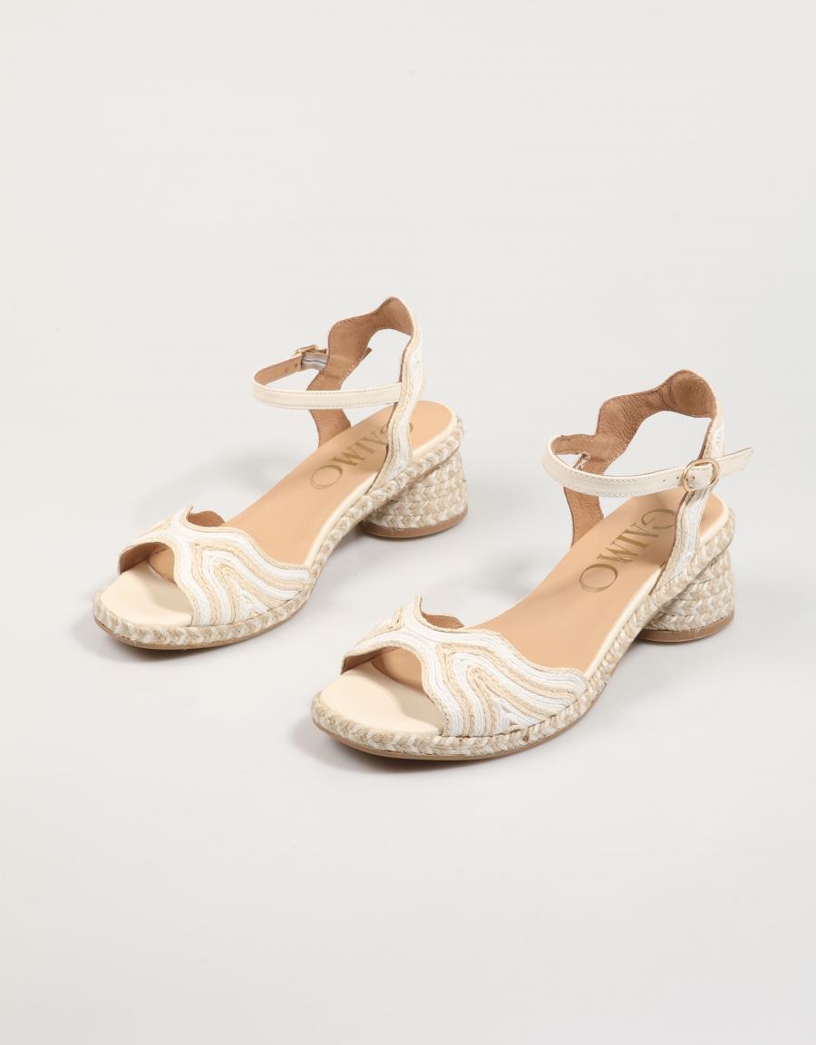 Sandalias Gaima Dane na cor bege