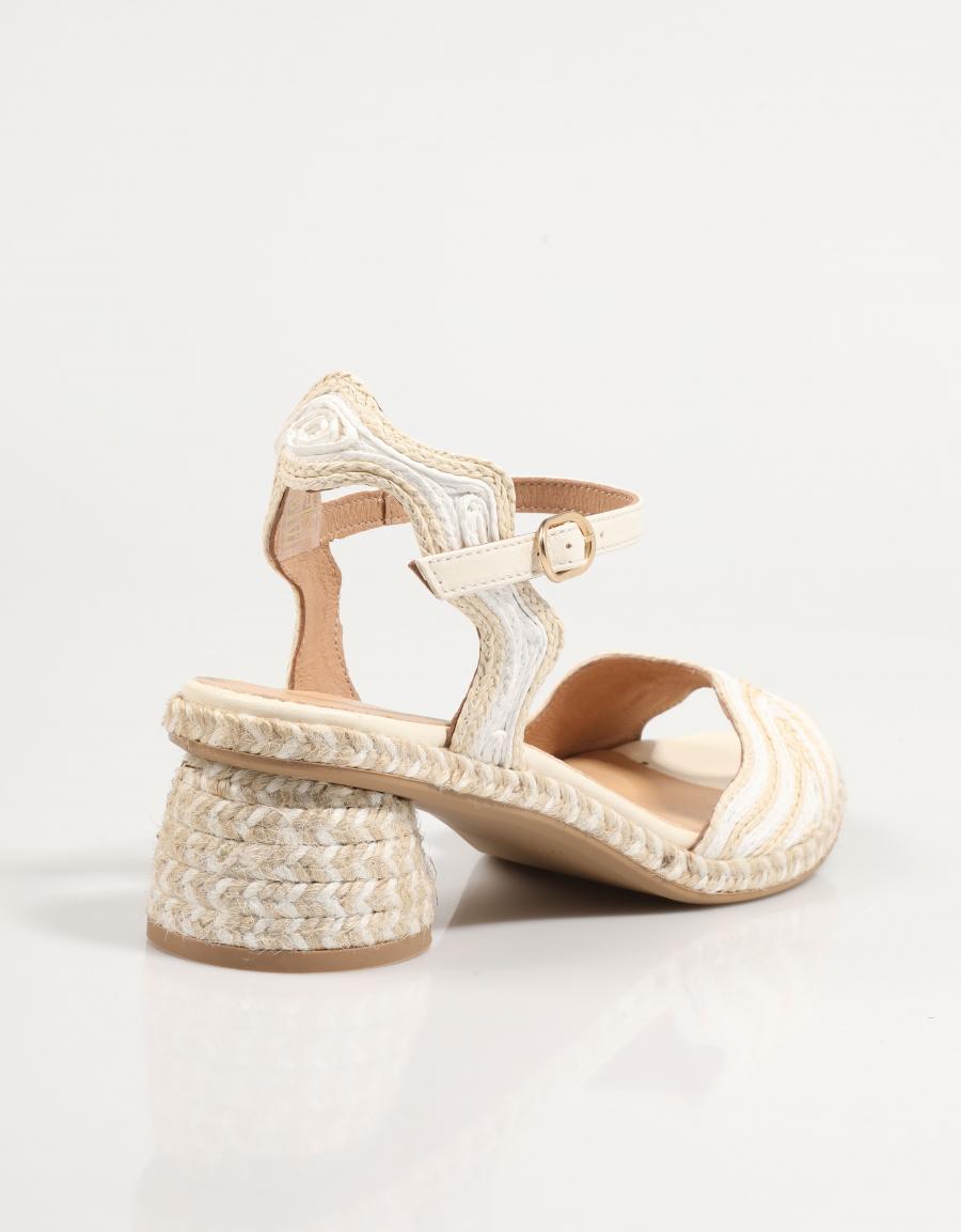 Sandalias Gaima Dane in Beige Farbe