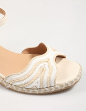 Sandalias Gaima Dane in Beige Farbe