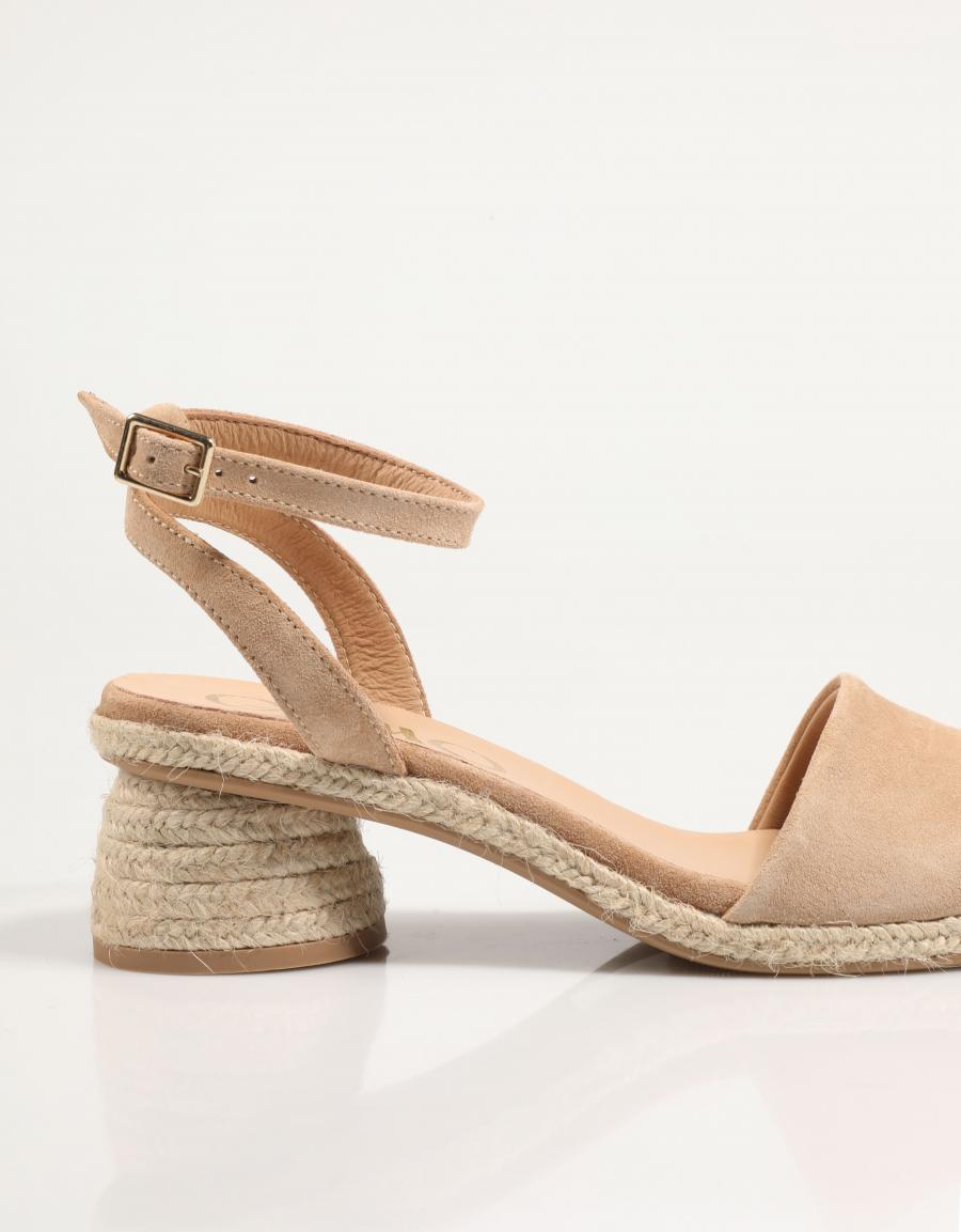 Sandalias Evony Gaima na cor bege