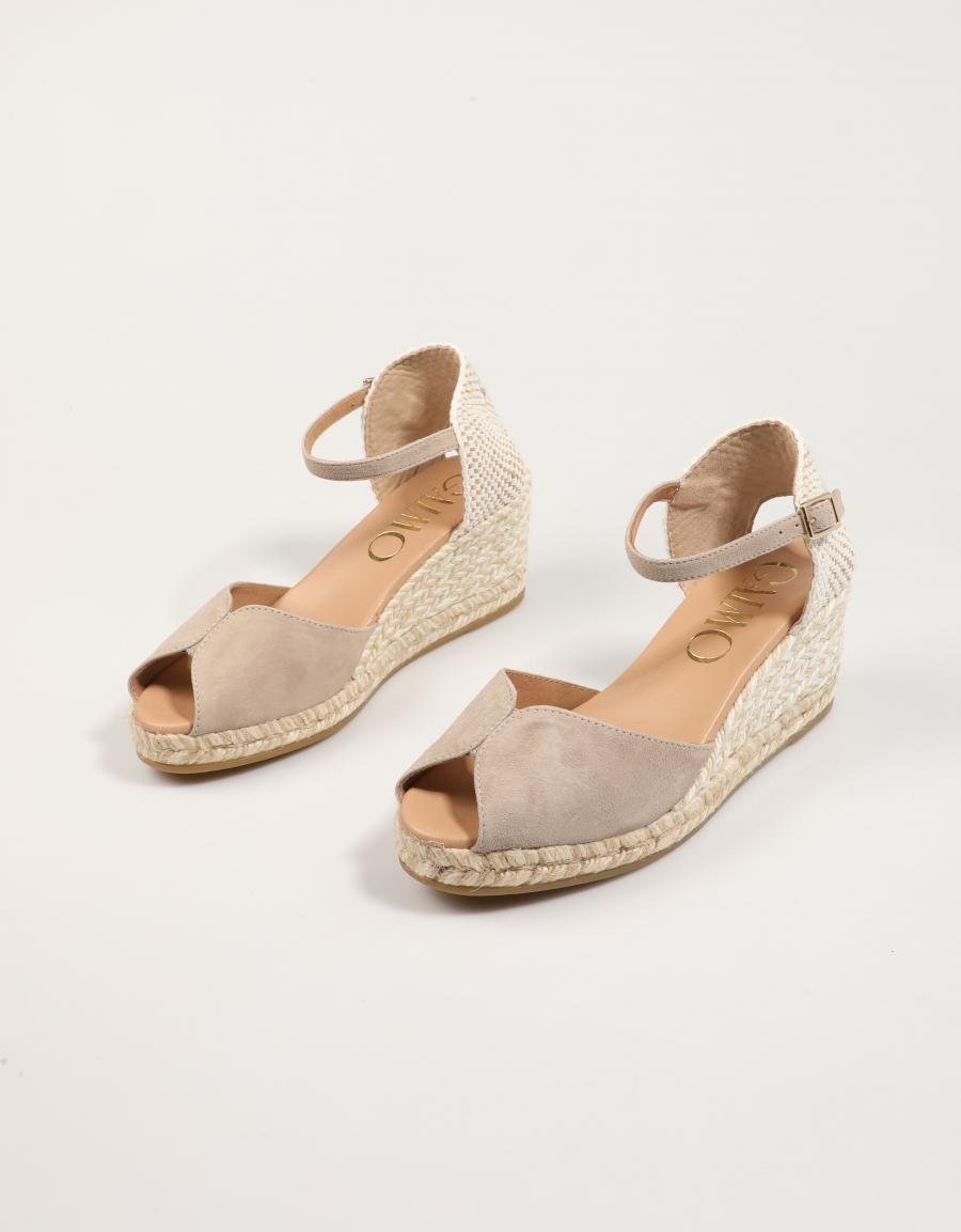 SANDALIAS GAIMO RONNY en color Taupe