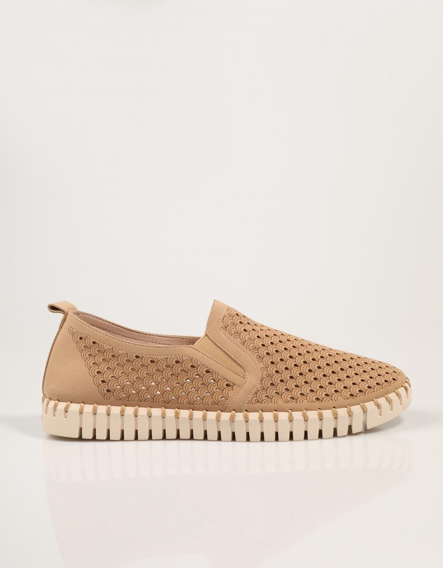 Sport Ilse Tulip 140 Men in Beige Color