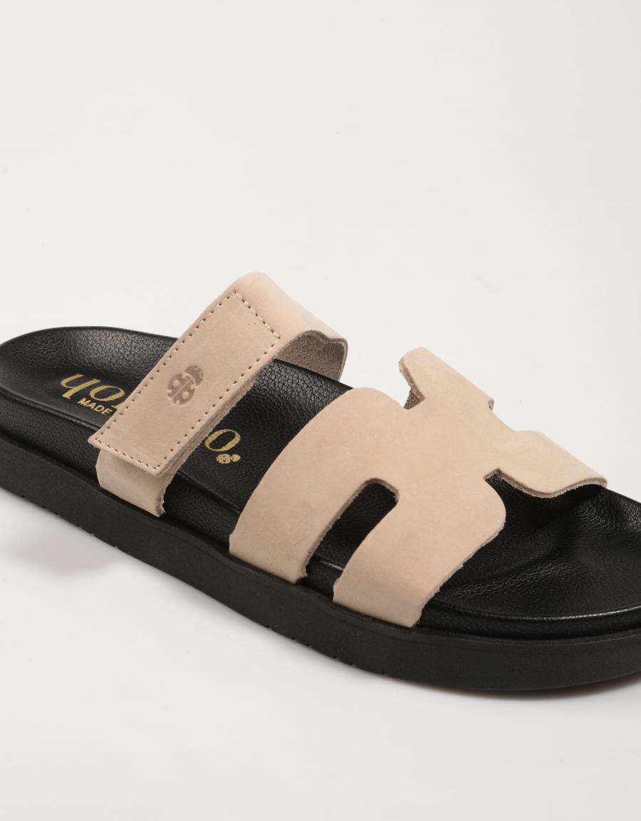 Sandalen Yokono Morena 125 in Eisfarbe