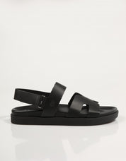 SANDALIAS YOKONO MORENA 257 en color Negro