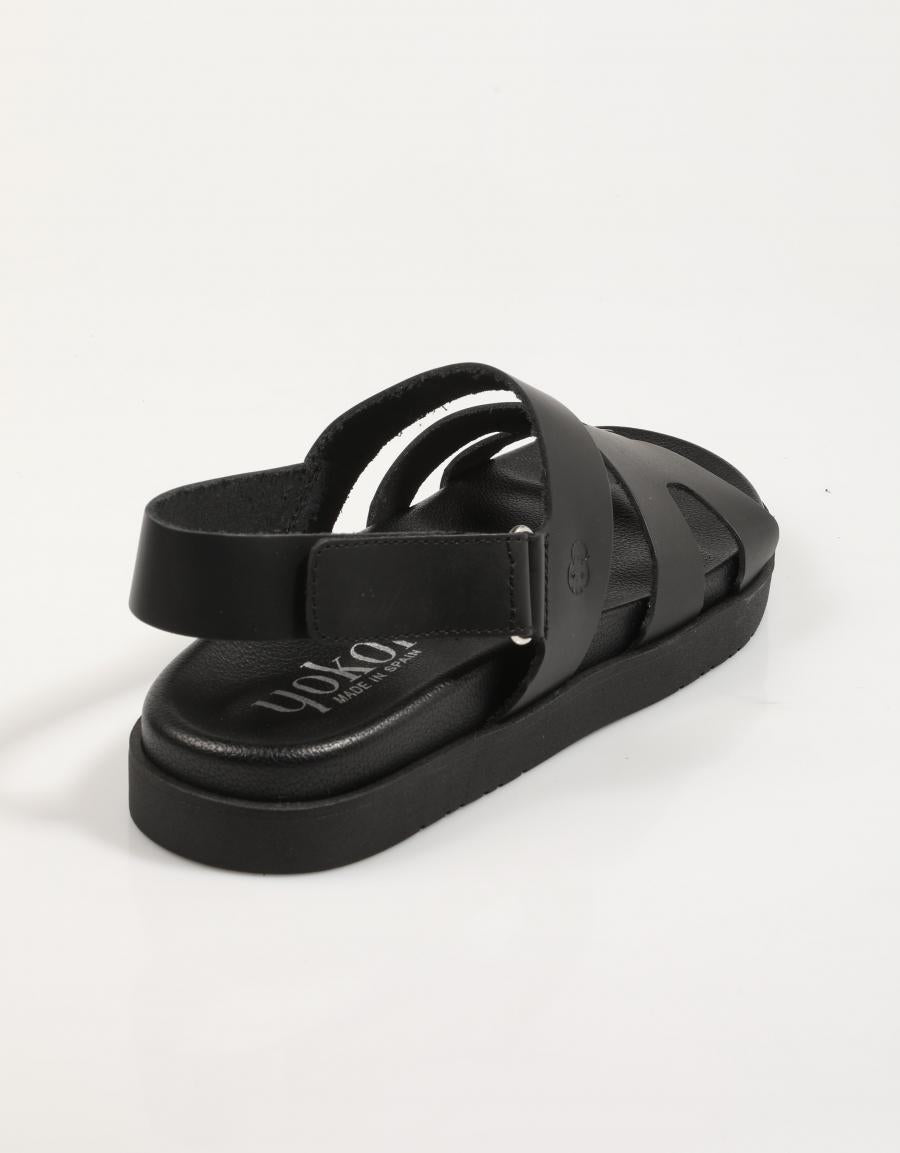 SANDALIAS YOKONO MORENA 257 en color Negro