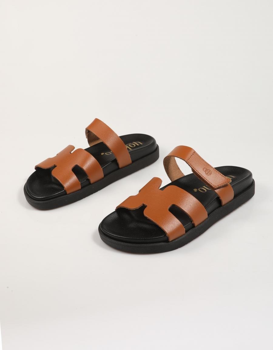Yakono Morena 125 Sandalen in Lederfarbe
