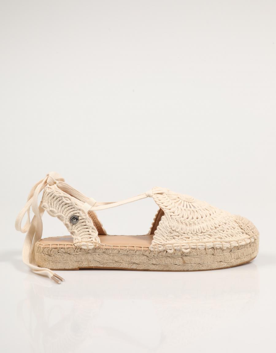 Sandalen XTI 143642 in beige Farbe