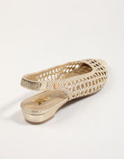 Sandalen XTI 14378501 in goldener Farbe