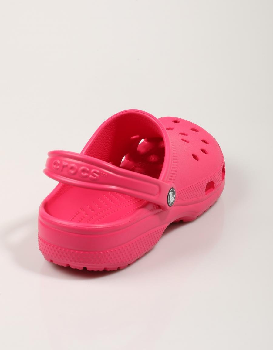 Crocs Classic Clogs en couleur Fuxia