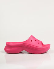 Crocs Bae Slide 211108 verstopft in der Fuxia -Farbe
