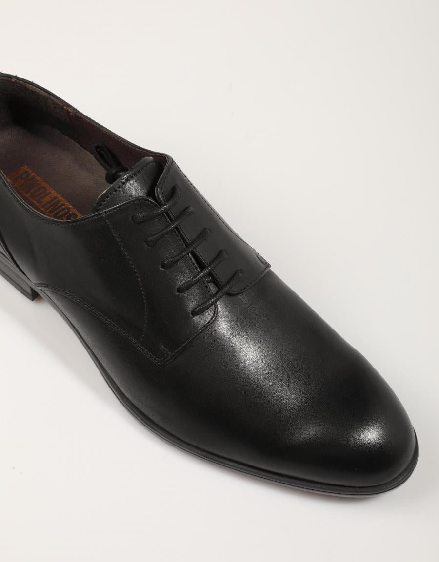 Bristol 4187 Sapatos de vestido de pikolin em preto