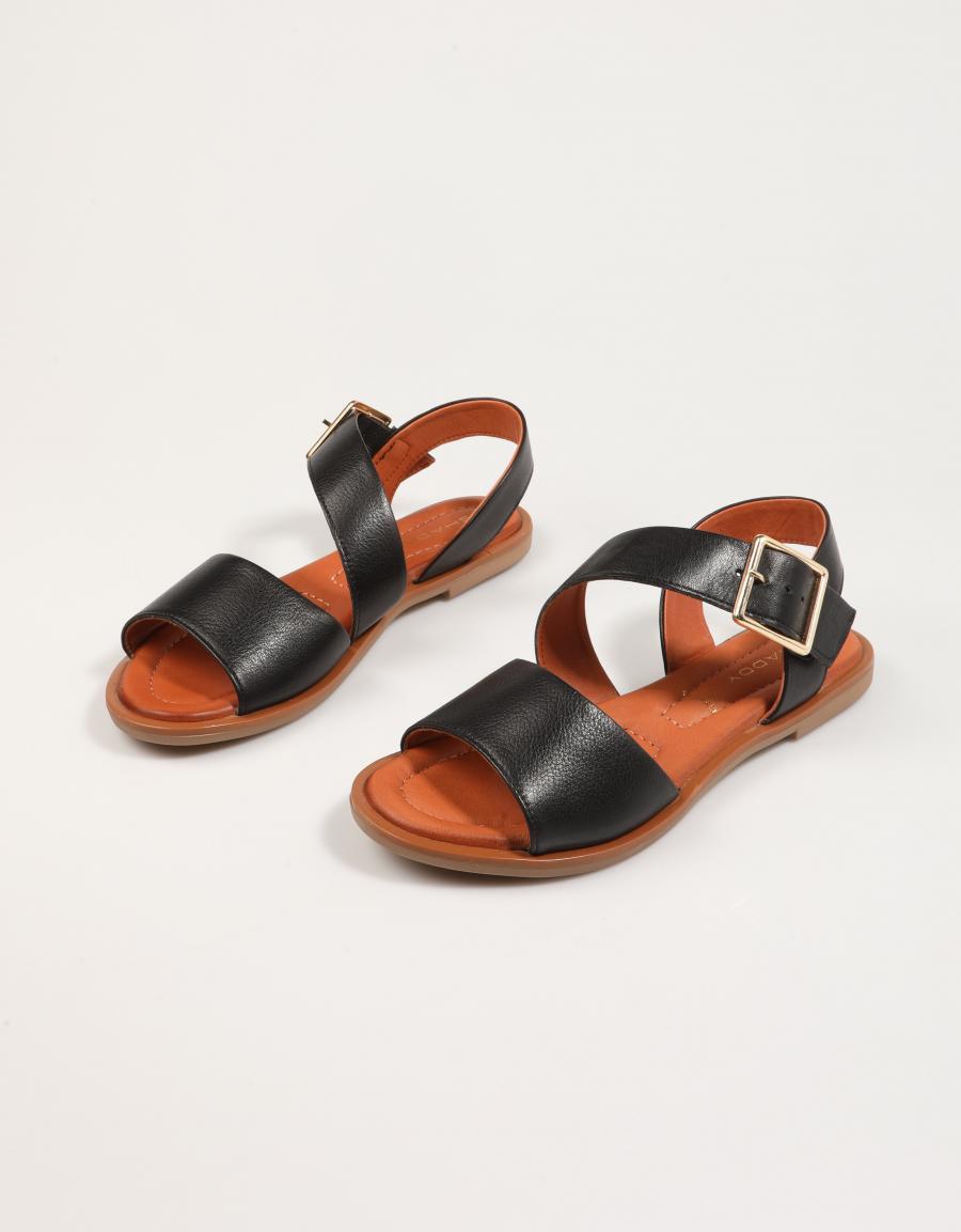 SANDALIAS SHADDY 240300 en color Negro