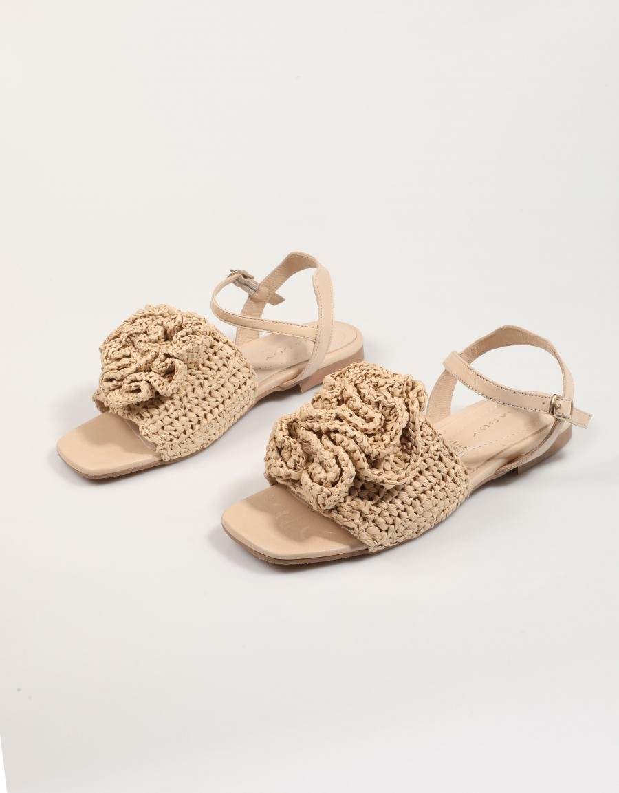 SANDALIAS SHADDY 251451 en color Beige