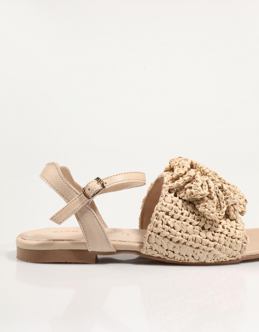 SANDALIAS SHADDY 251451 en color Beige