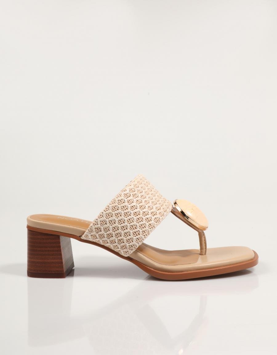 9967 Sandalias 9967 en couleur beige