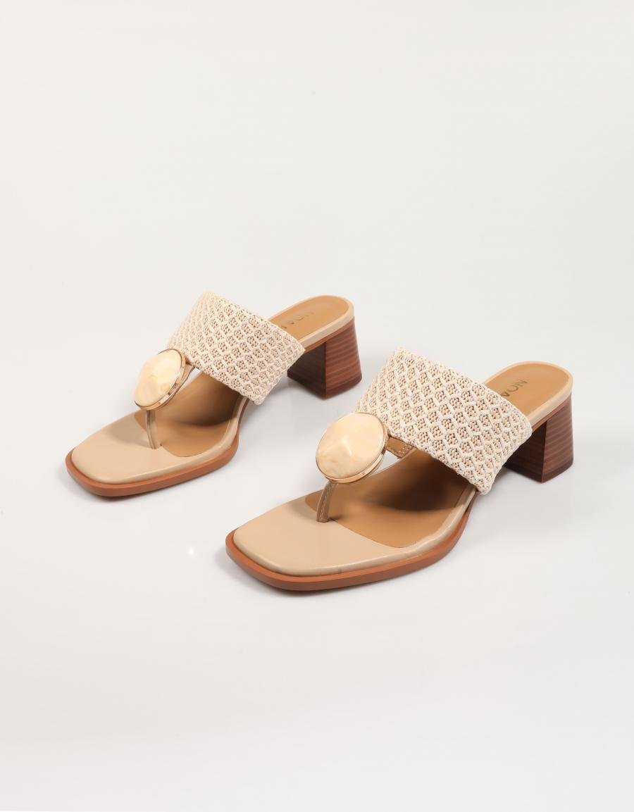9967 Sandalias 9967 en couleur beige