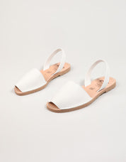 20002-S2 RIA Sandalen in Weiß