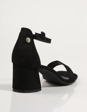 Aktualisieren Sie 172584 Sandalen in Schwarz