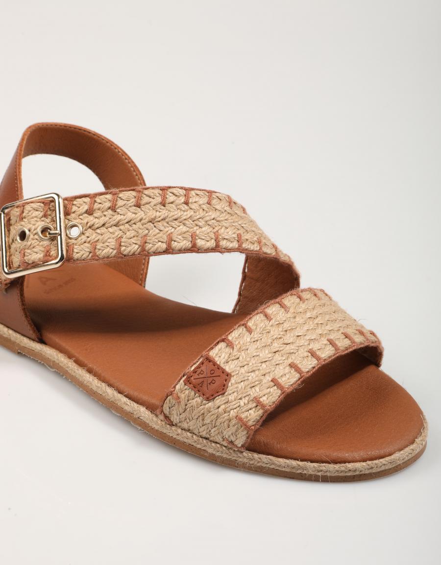Galerie Sandals Popa Leyte en couleur en cuir