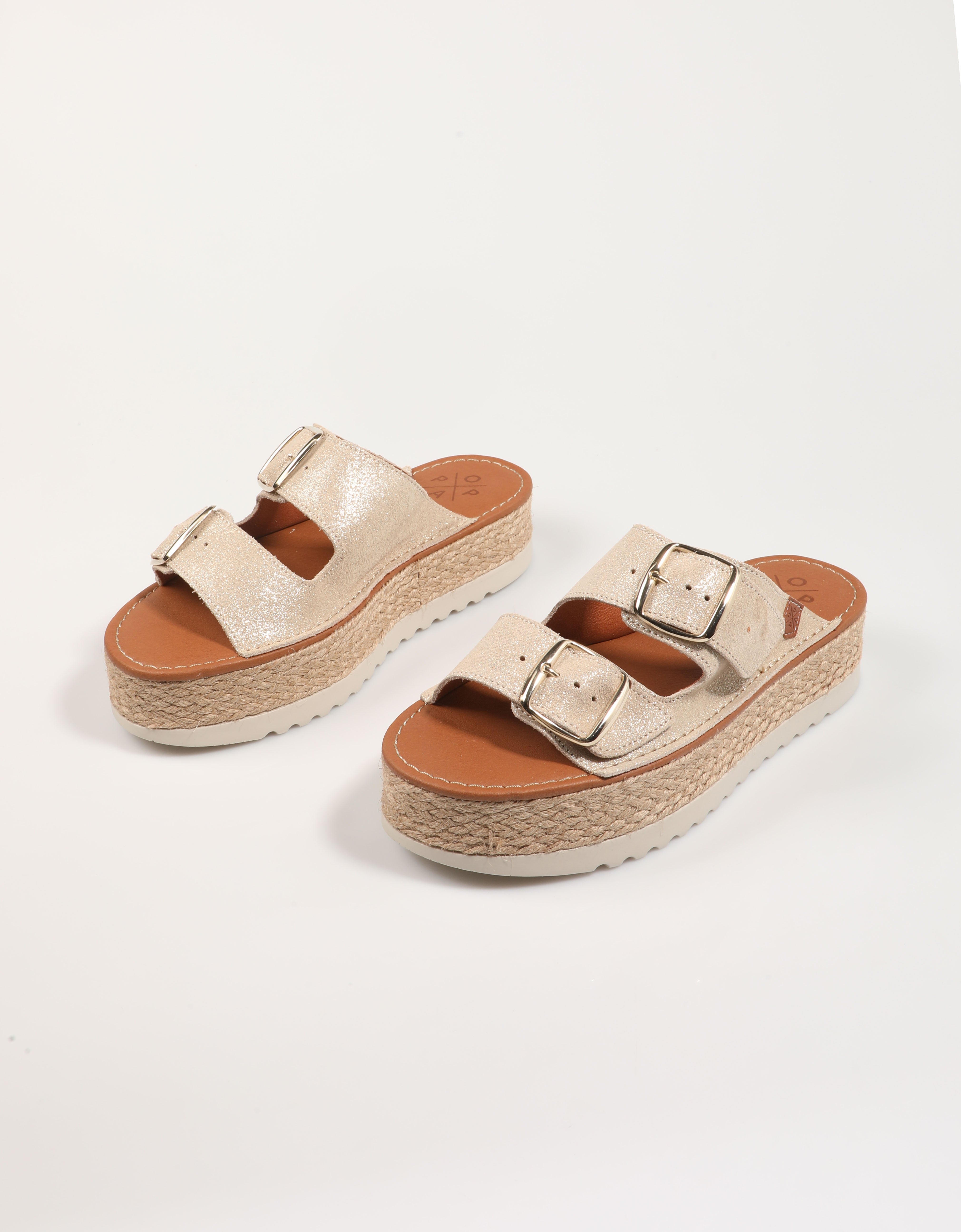 SANDALIAS POPA COLLAO BOREAL en color Oro