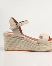 SANDALIAS POPA ARAMBOL BOREAL en color Oro