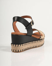 SANDALIAS POPA ARAMBOL GALERIA en color Negro