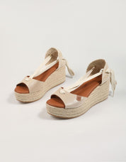 SANDALIAS POPA VALDES BOREAL en color Oro