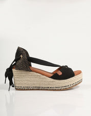 SANDALIAS POPA VALDES SERRAJE en color Negro