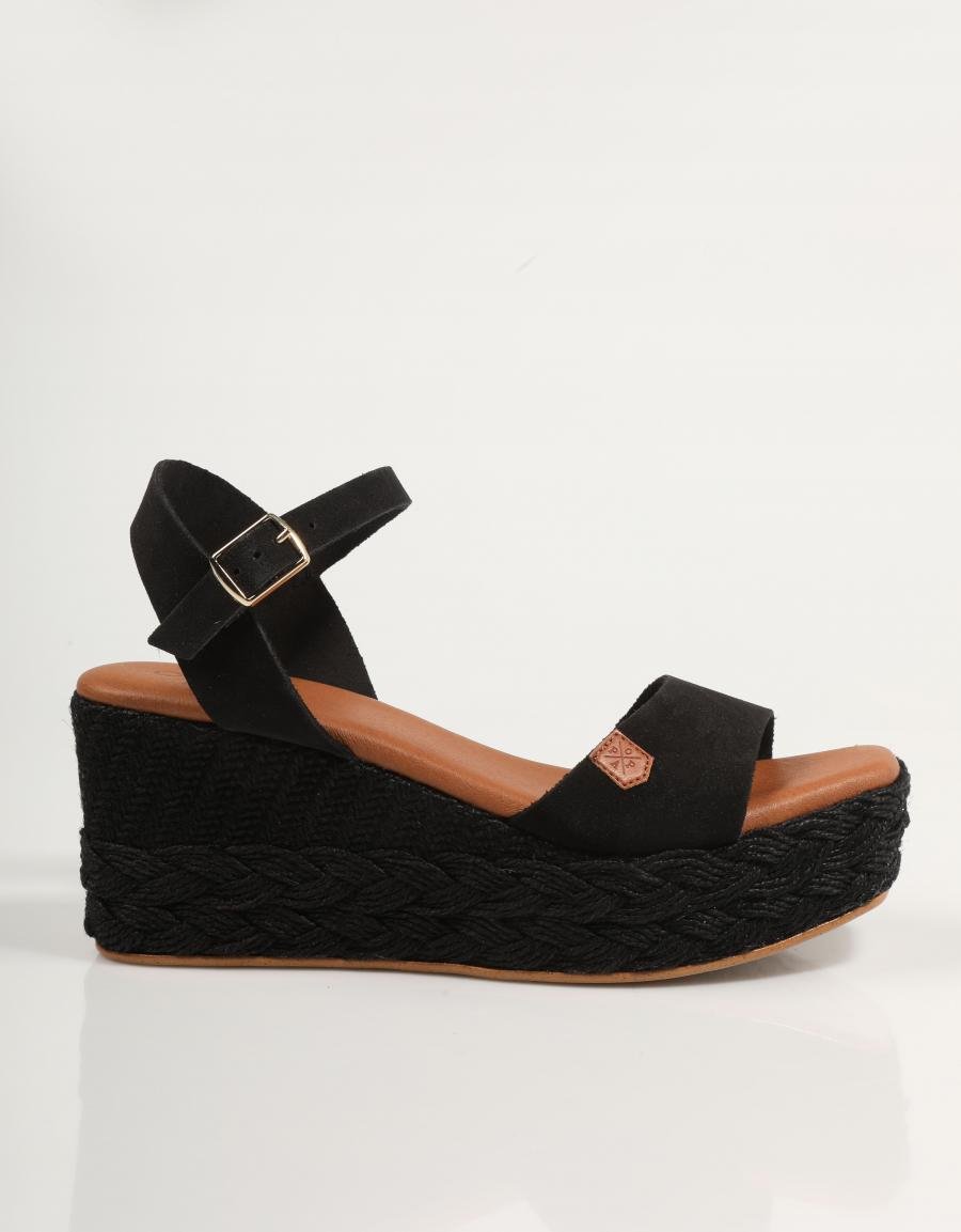 SANDALIAS POPA AKUMAL BLACK en color Negro