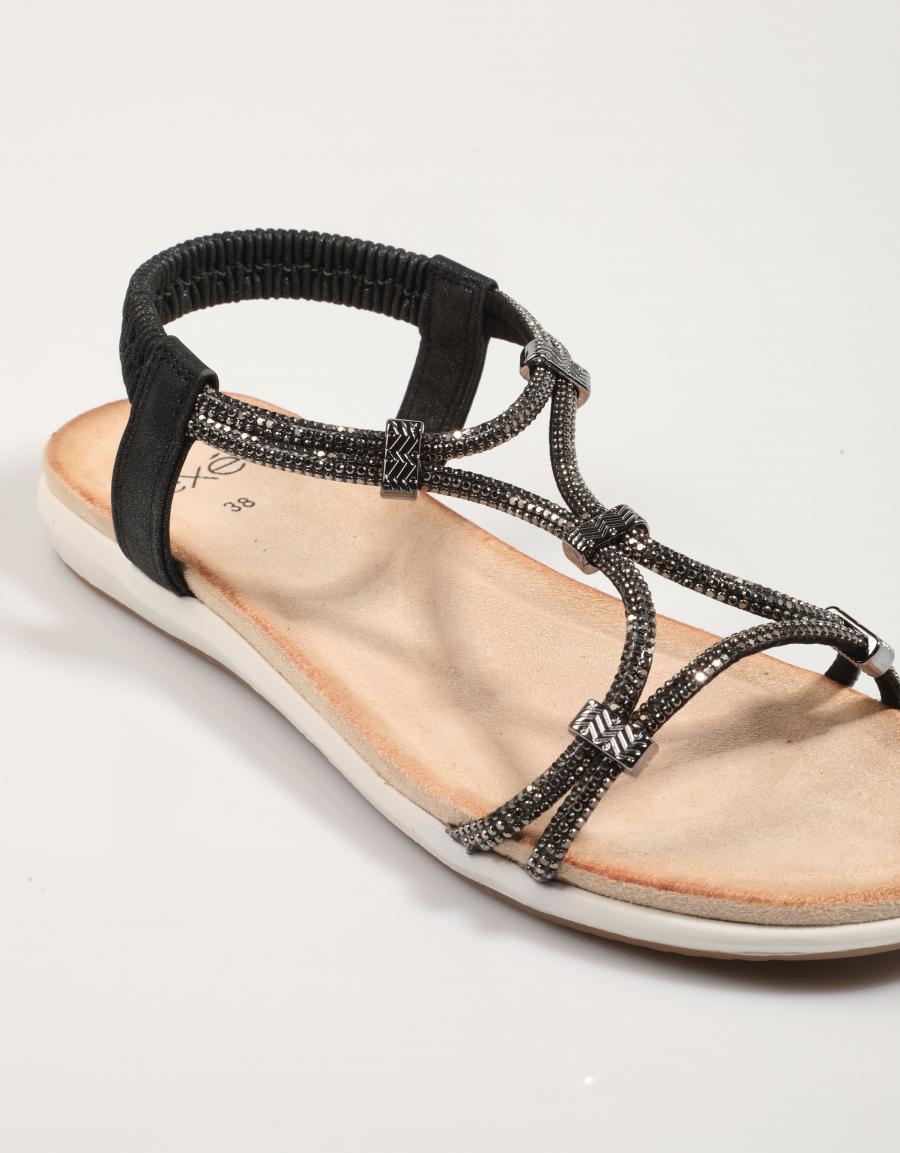SANDALIAS EXE BZX63164 RR2 en color Negro