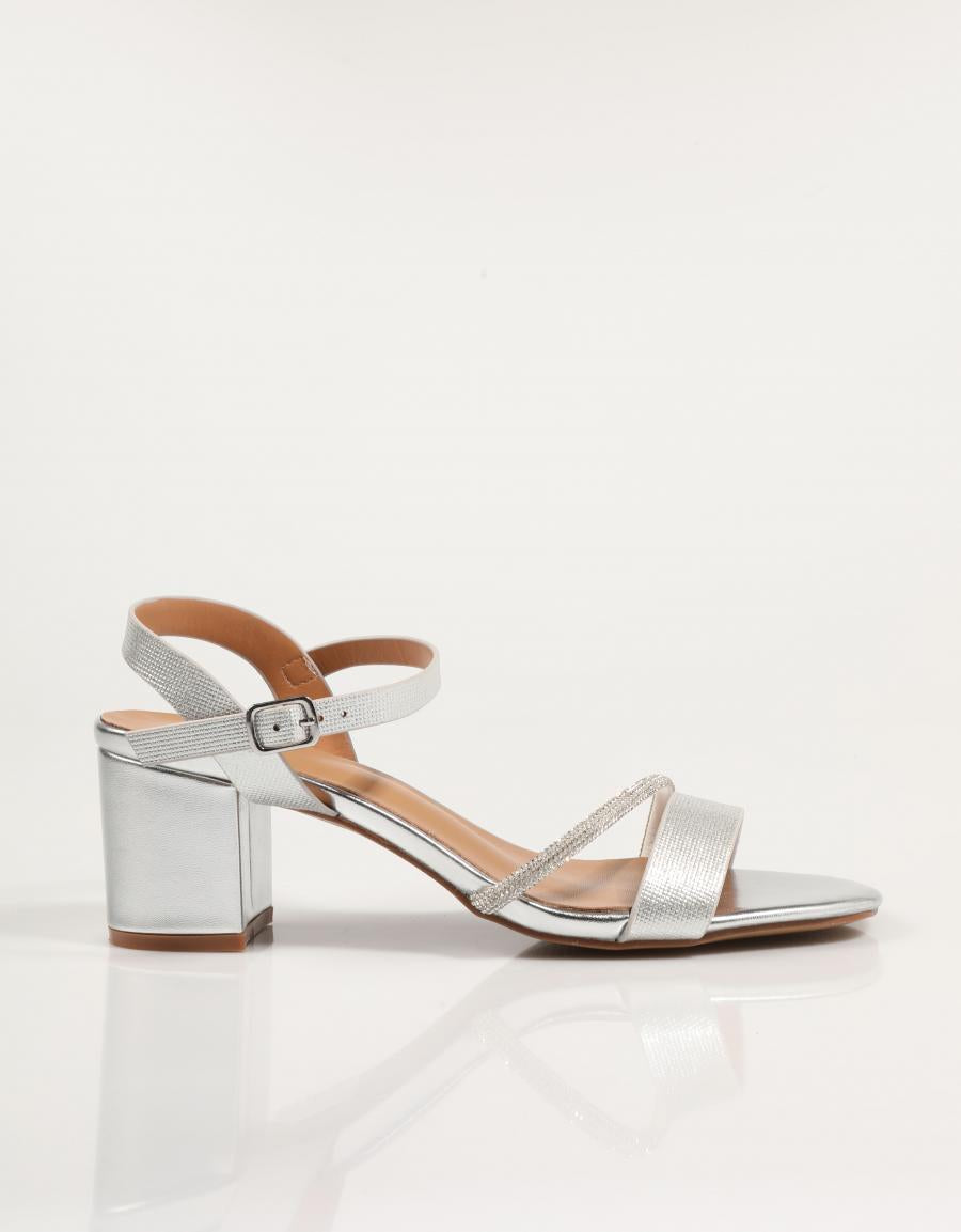 SANDALIAS EXE 2570 Y51 en color Plata
