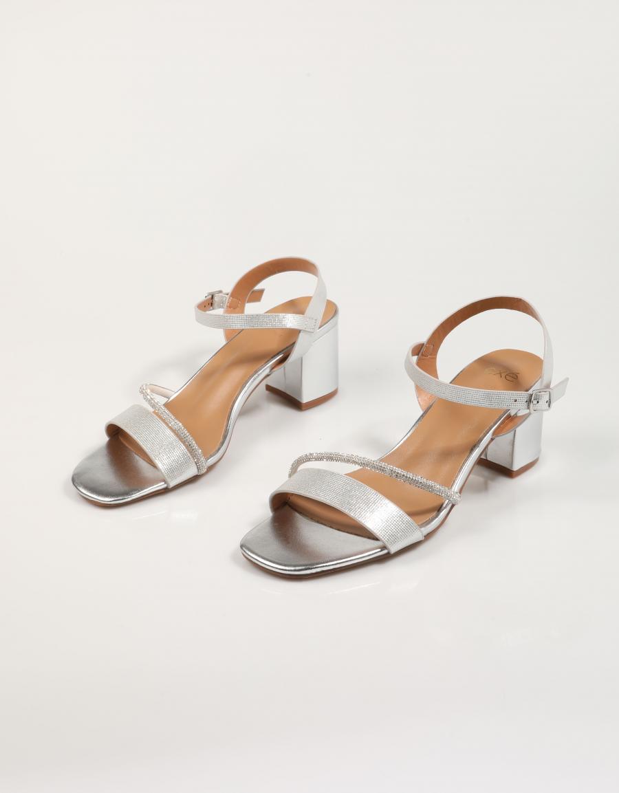 SANDALIAS EXE 2570 Y51 en color Plata