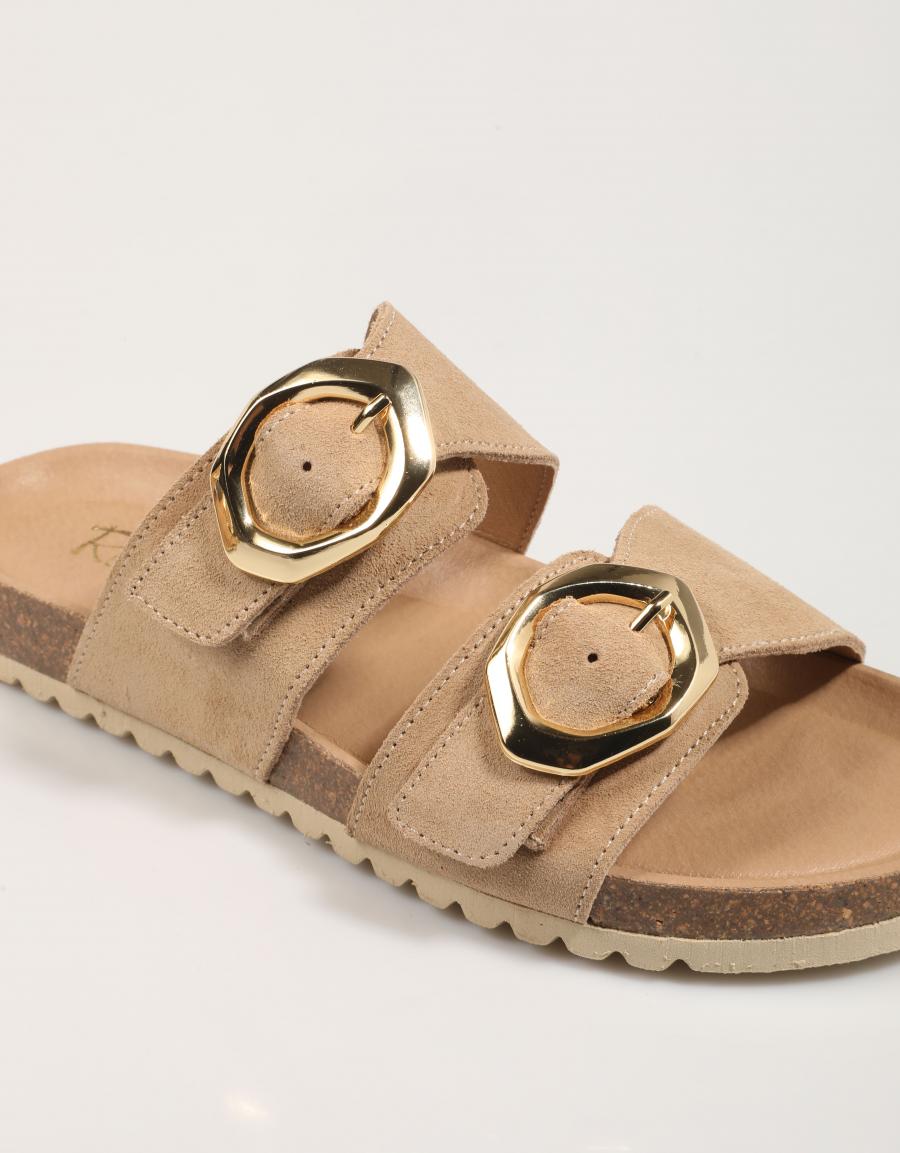 3C SALOMON in Beige color