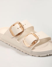 Chanclas Birkenstock Arizona Big Buckle Eva en Color Beige
