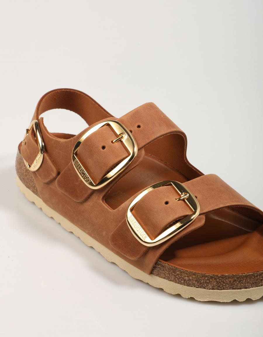 SANDALIAS BIRKENSTOCK MILANO BIG BUCKLE LENA en color Cuero
