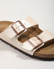 Birkestock Sandals Arizona BF en couleur de glace