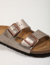 SANDALIAS BIRKENSTOCK ARIZONA BF en color Taupe