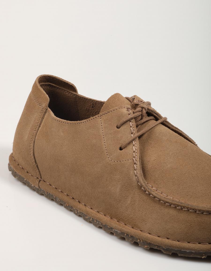 ZAPATOS SPORT BIRKENSTOCK UTTI en color Taupe