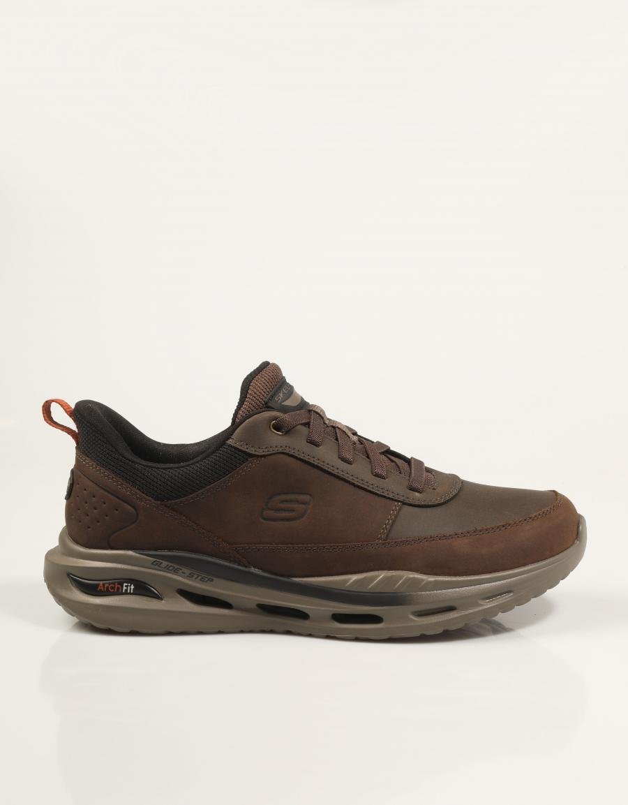 ZAPATILLAS SKECHERS SLIP INS ARCH FIT ORVAN en color Marron