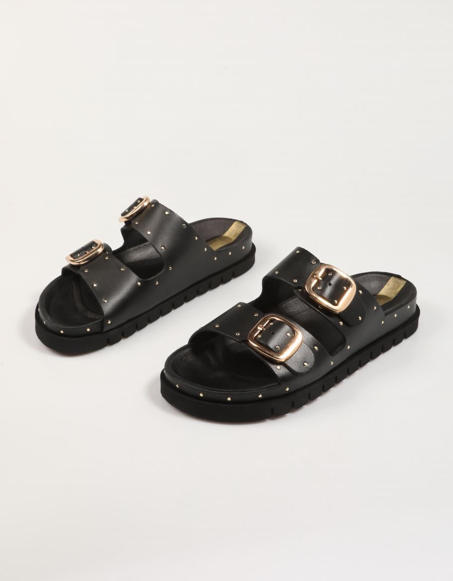 SANDALIAS TAKE ME TEU 2401 C002 en color Negro