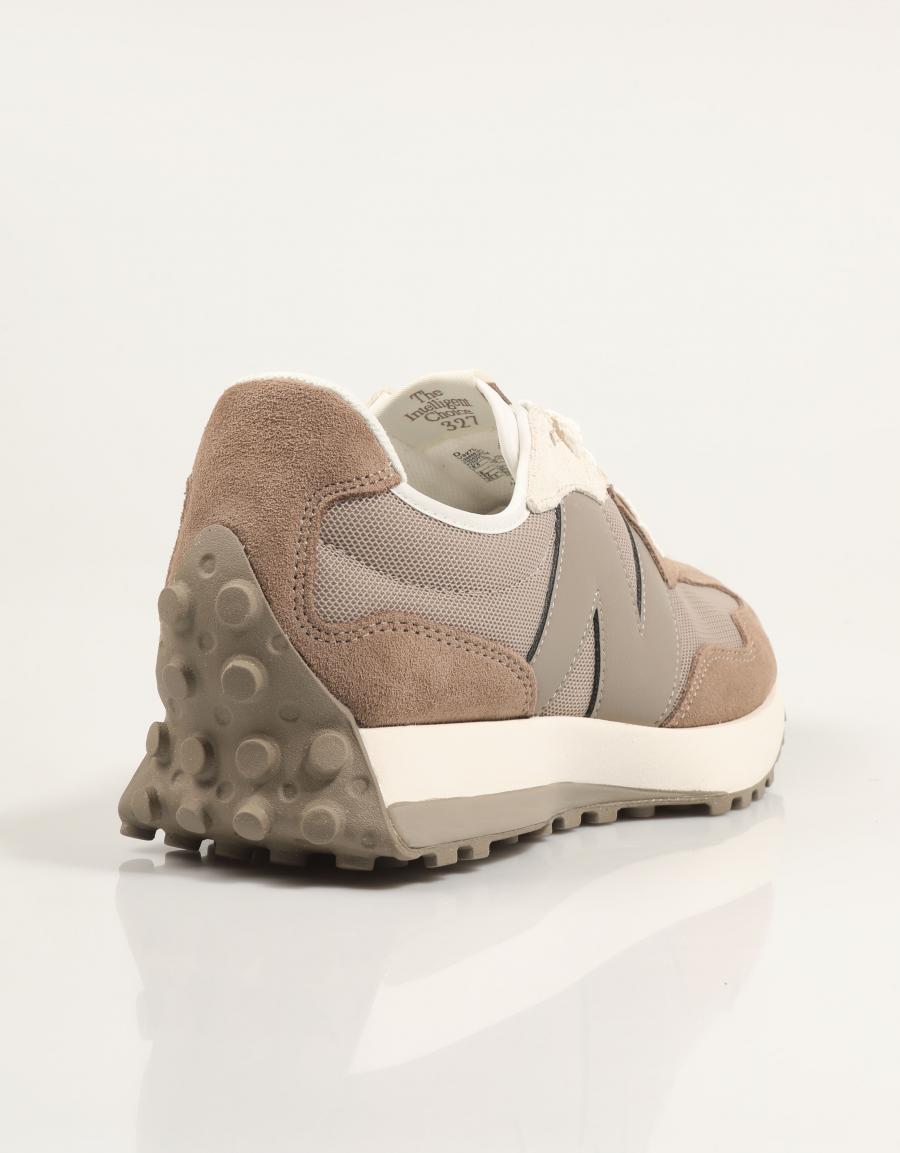 ZAPATILLAS NEW BALANCE  en color Marron